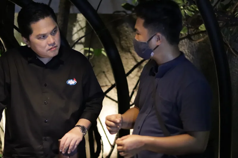 Ibrahim Anwar with Erick Thohir
